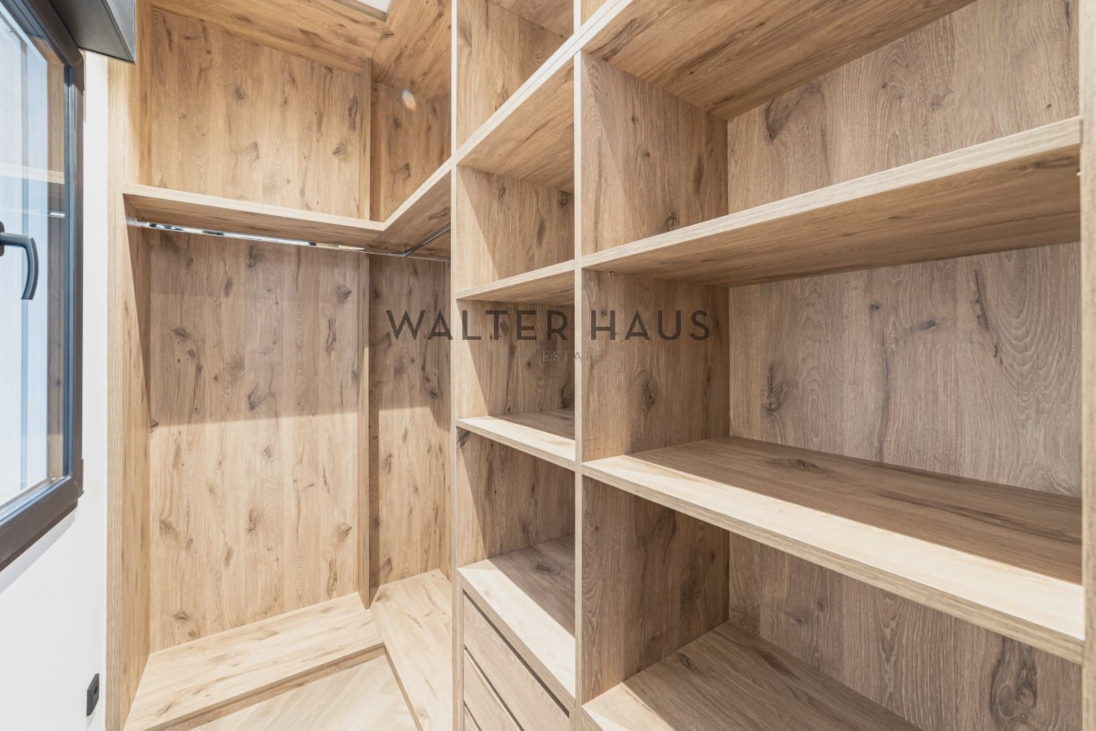 Piso de 2 habitaciones en Madrid ciudad en venta - 2.249.000 € (Ref: 9413416)