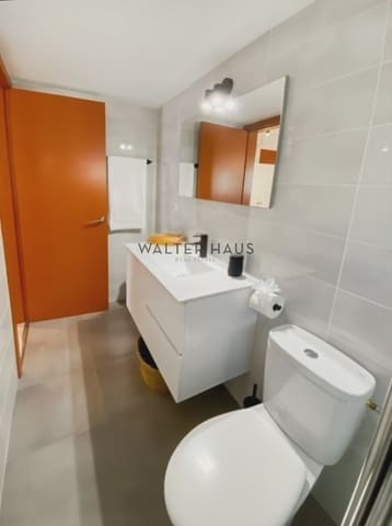 1 makuuhuone Kattohuoneisto vuokrattavana paikassa Sant Pere, Santa Caterina i La Ribera, Barcelona kaupunki mukana uima-altaan - 2 150 € (Ref: 9417590)