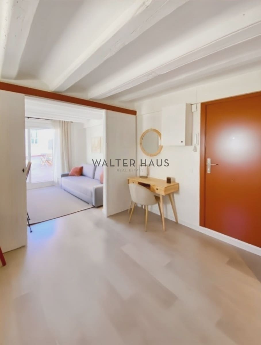 1 makuuhuone Kattohuoneisto vuokrattavana paikassa Barcelona kaupunki mukana uima-altaan - 2 150 € (Ref: 9417590)