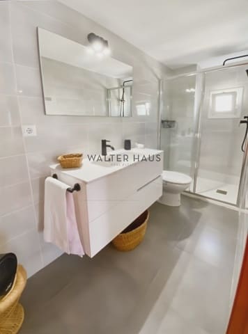 1 makuuhuone Kattohuoneisto vuokrattavana paikassa Sant Pere, Santa Caterina i La Ribera, Barcelona kaupunki mukana uima-altaan - 2 150 € (Ref: 9417590)