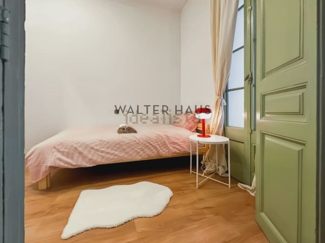 3 soverom Leilighet til leie i L'Antiga Esquerra de L'Eixample, Barcelona by - € 2 500 (Ref: 9417591)