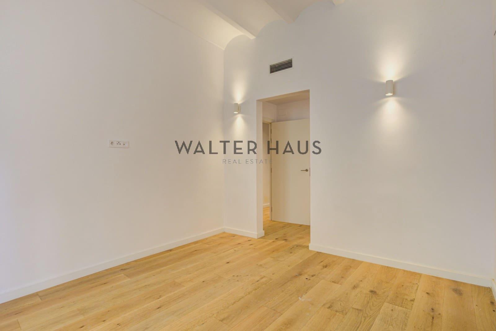 3 quarto Apartamento para venda em Barcelona cidade - 650 000 € (Ref: 9419017)