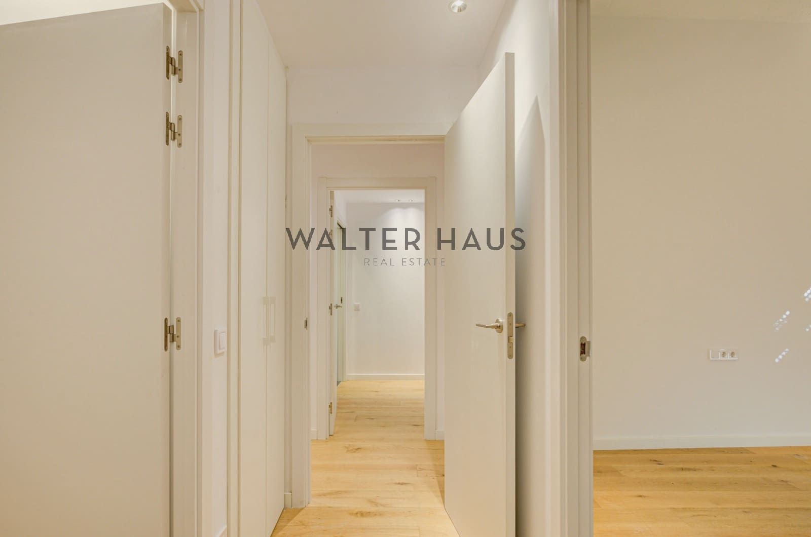 3 quarto Apartamento para venda em Barcelona cidade - 650 000 € (Ref: 9419017)