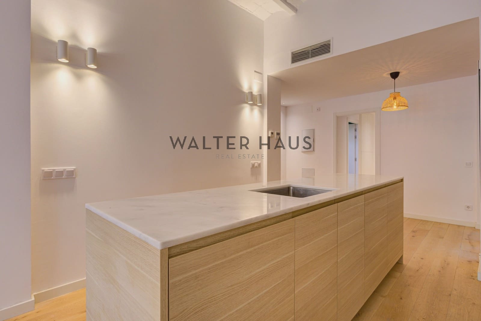 3 quarto Apartamento para venda em Barcelona cidade - 650 000 € (Ref: 9419017)