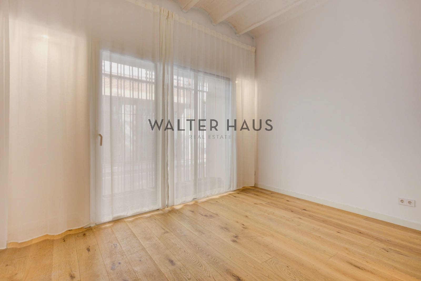 3 quarto Apartamento para venda em Barcelona cidade - 650 000 € (Ref: 9419017)