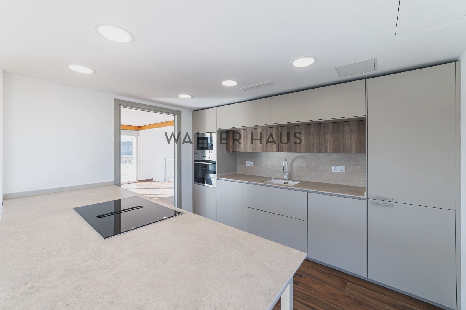 4 sovrum Lägenhet till salu i Madrid stad med pool - 5 000 000 € (Ref: 9420535)