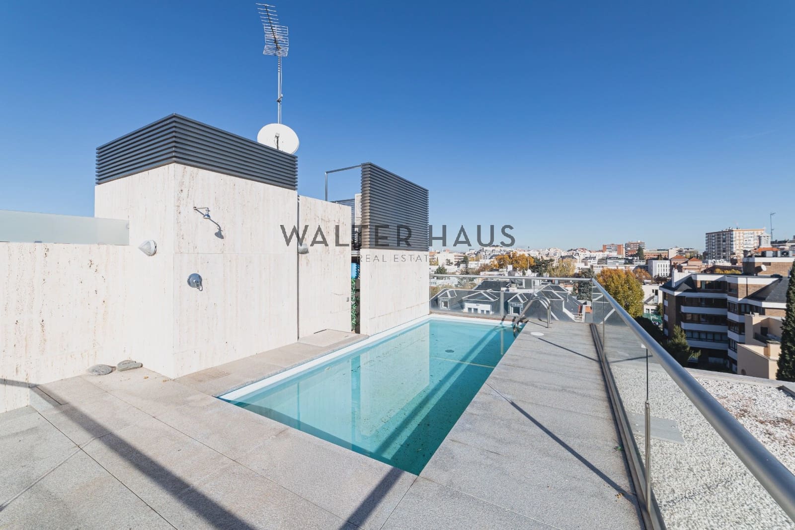 4 sovrum Lägenhet till salu i Madrid stad med pool - 5 000 000 € (Ref: 9420535)