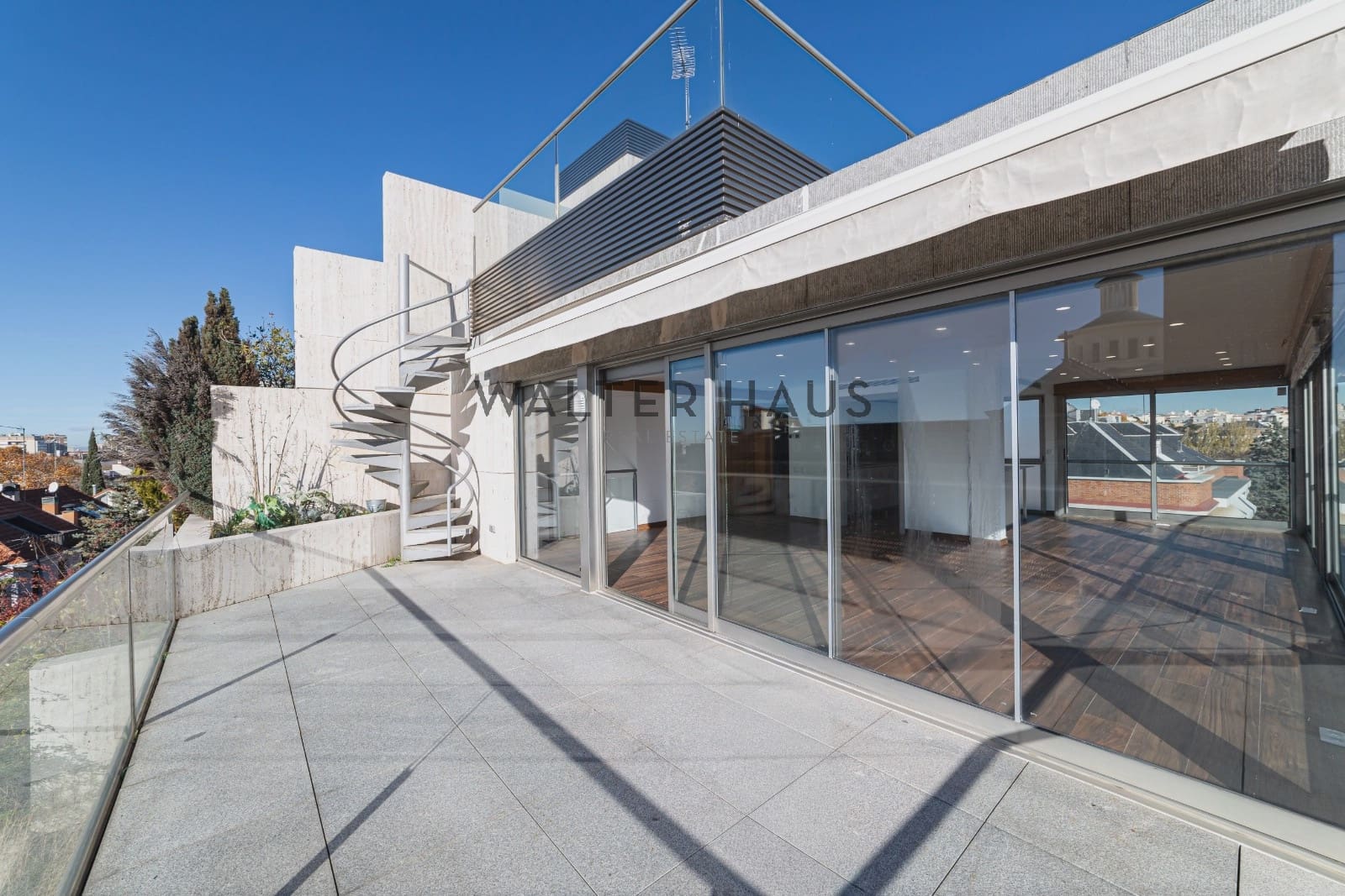 4 sovrum Lägenhet till salu i Madrid stad med pool - 5 000 000 € (Ref: 9420535)