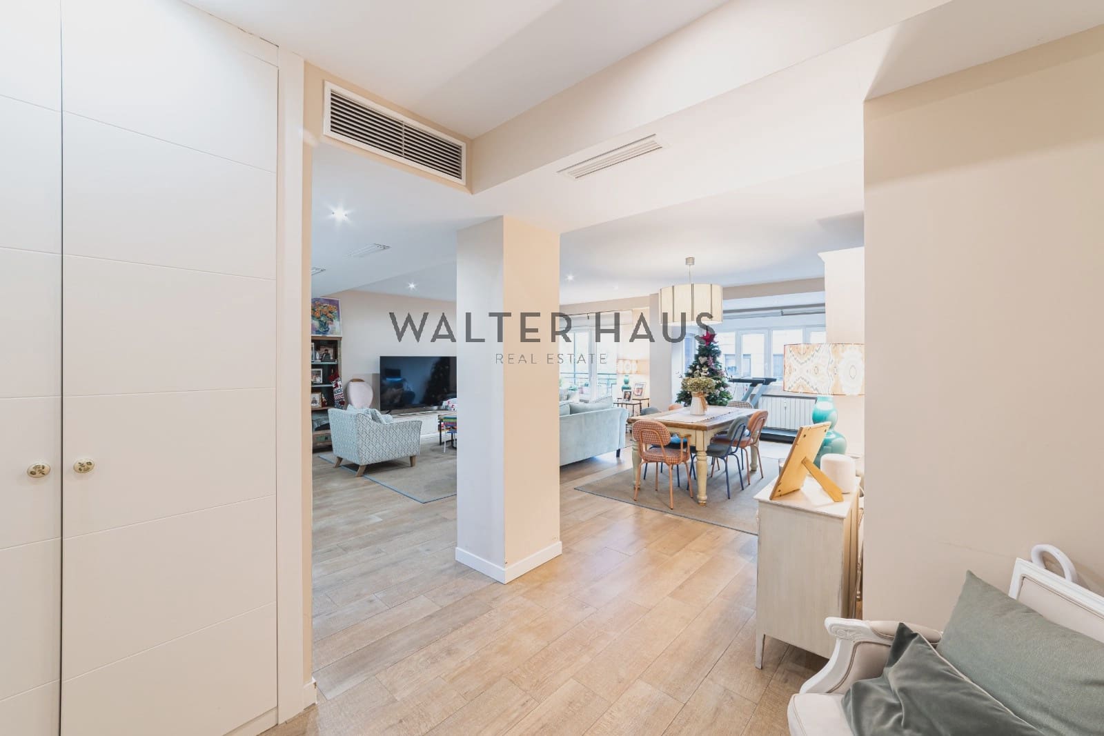 5 sovrum Lägenhet till salu i Madrid stad - 2 400 000 € (Ref: 9420536)