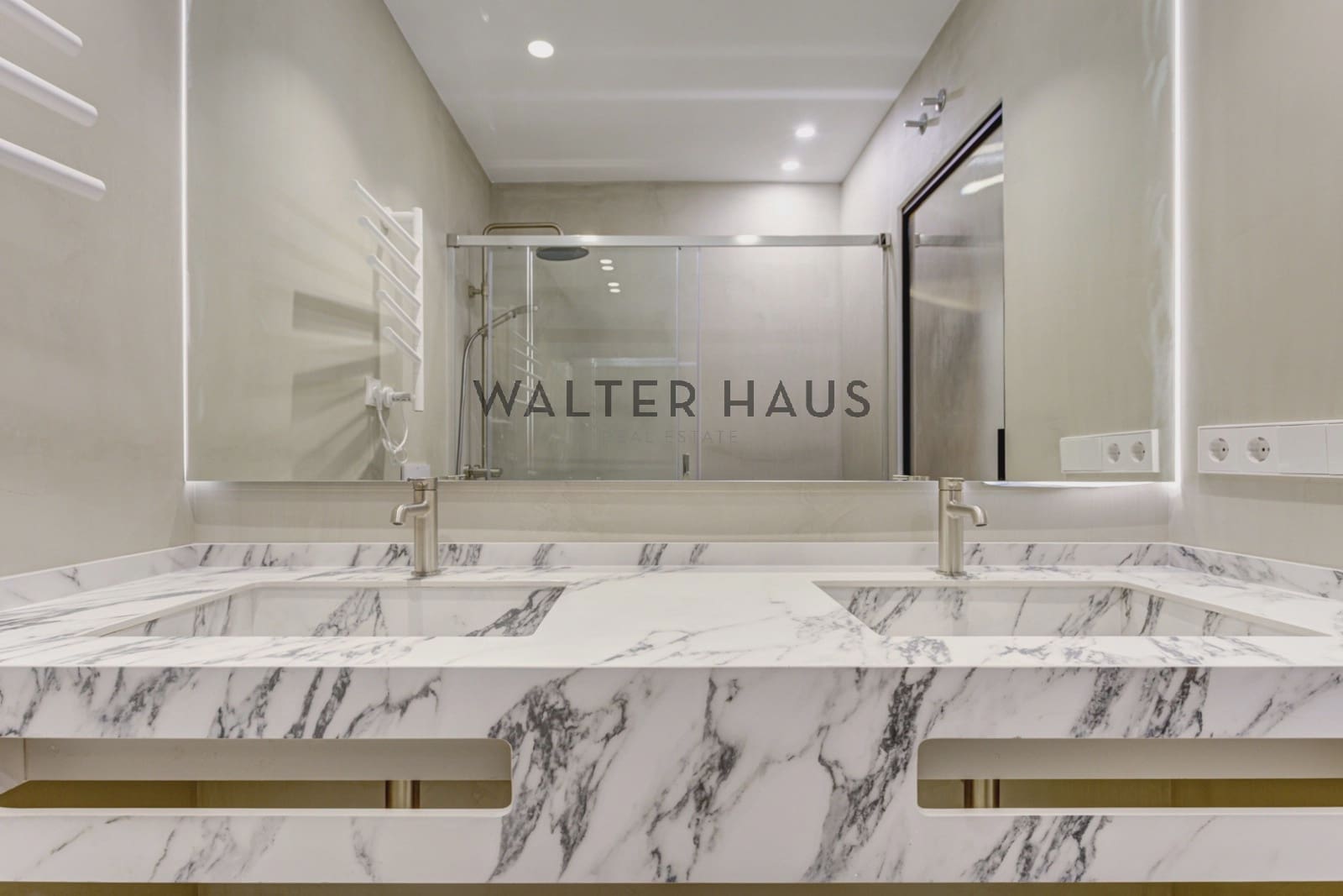 3 sovrum Lägenhet till salu i Barcelona stad - 1 090 000 € (Ref: 9421746)