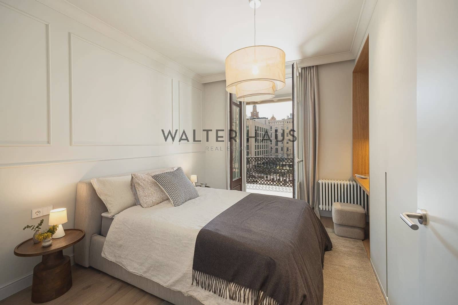 4 bedroom Flat for sale in Barcelona city - € 1,790,000 (Ref: 9421747)