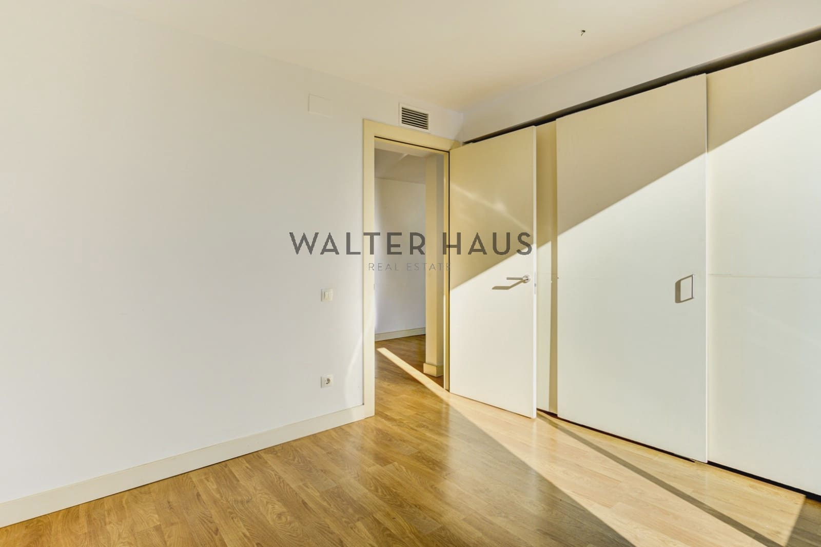 2 slaapkamer Penthouse te koop in Barcelona stad - € 895.000 (Ref: 9426240)