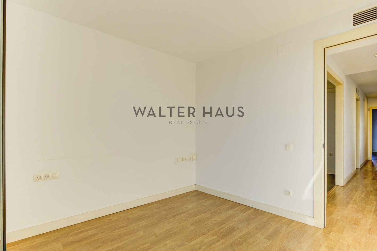 2 slaapkamer Penthouse te koop in Barcelona stad - € 895.000 (Ref: 9426240)