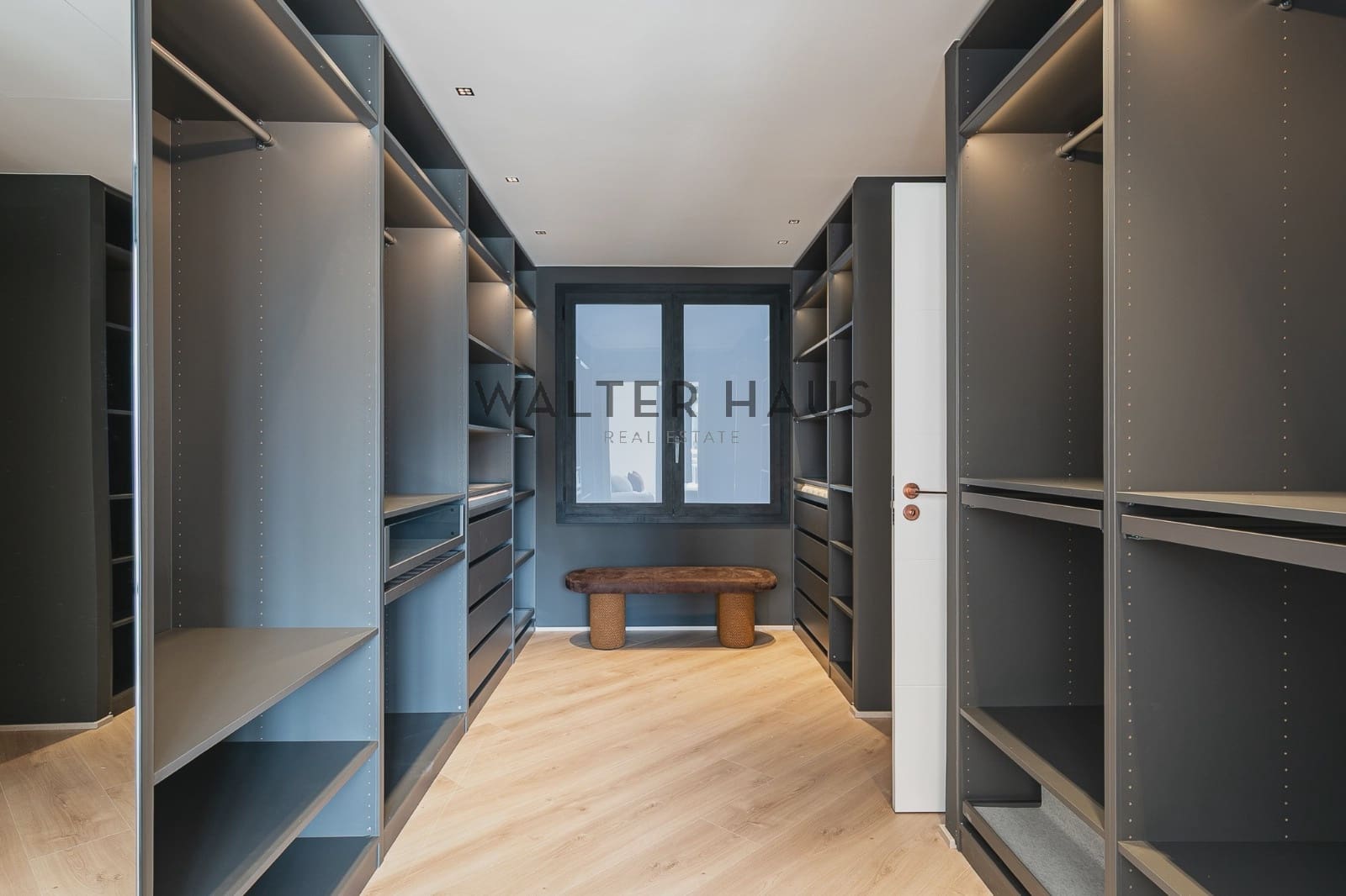 4 soverom Leilighet til salgs i Barcelona by med svømmebasseng - € 2 300 000 (Ref: 9429006)