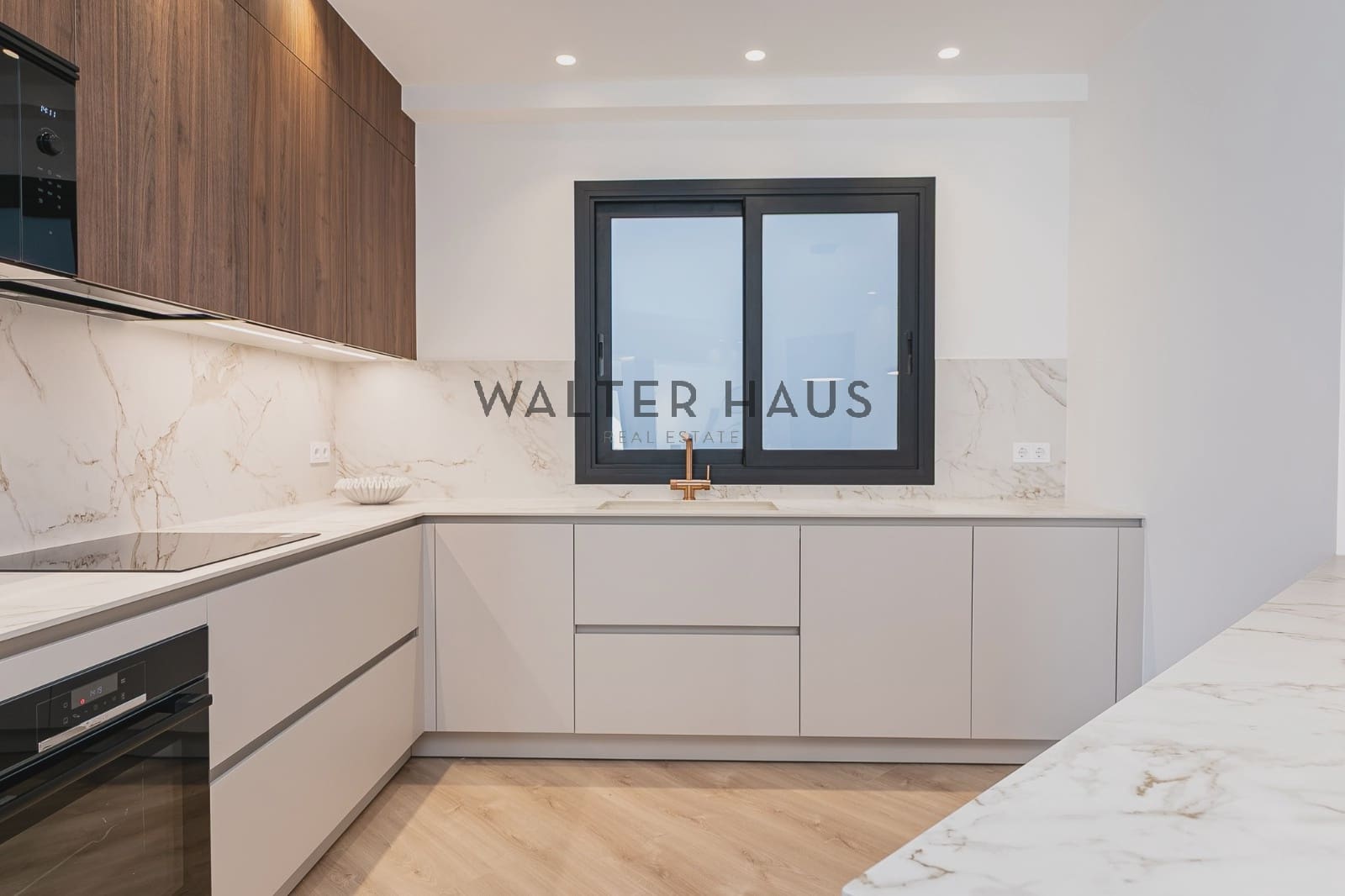 4 soverom Leilighet til salgs i Barcelona by med svømmebasseng - € 2 300 000 (Ref: 9429006)