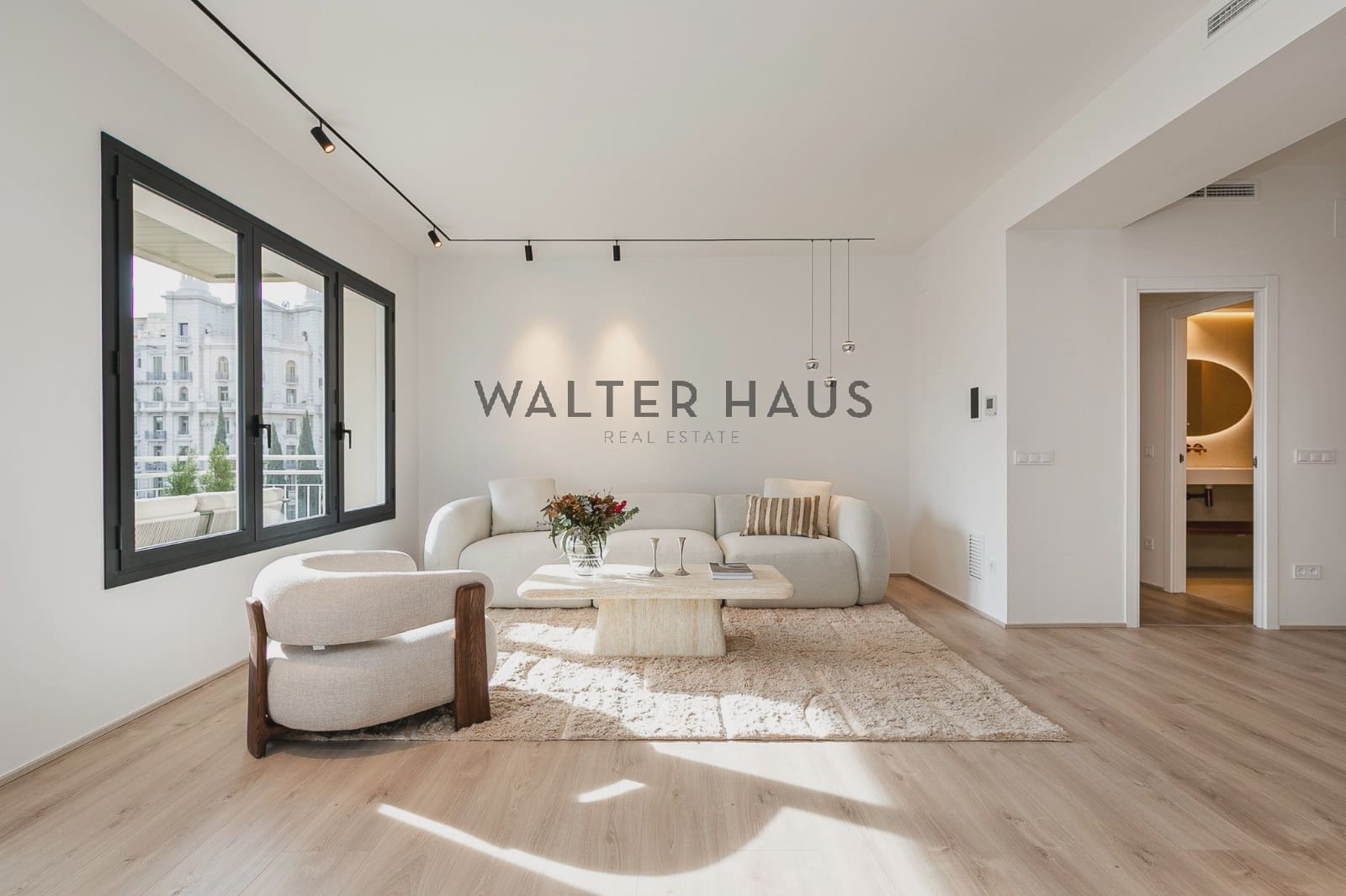 4 soverom Leilighet til salgs i Barcelona by med svømmebasseng - € 2 300 000 (Ref: 9429006)