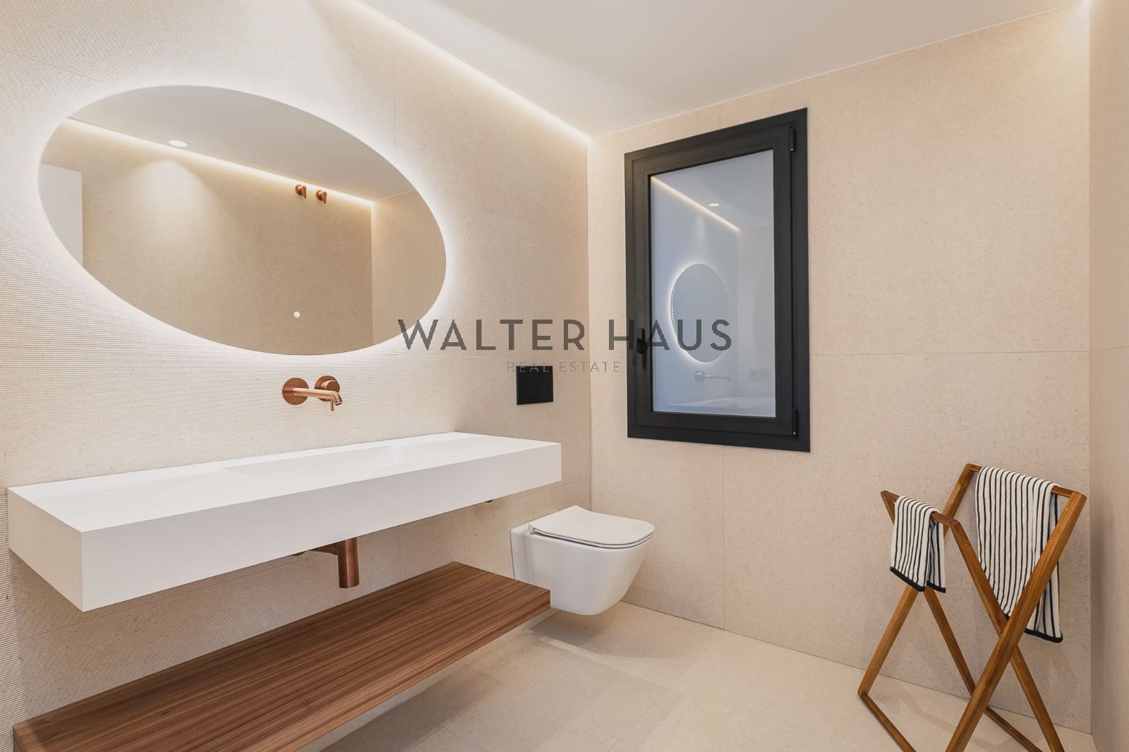 4 soverom Leilighet til salgs i Barcelona by med svømmebasseng - € 2 300 000 (Ref: 9429006)