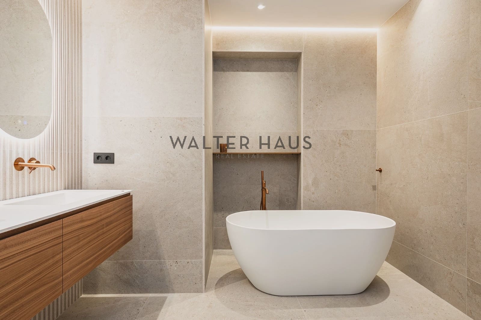 4 soverom Leilighet til salgs i Barcelona by med svømmebasseng - € 2 300 000 (Ref: 9429006)