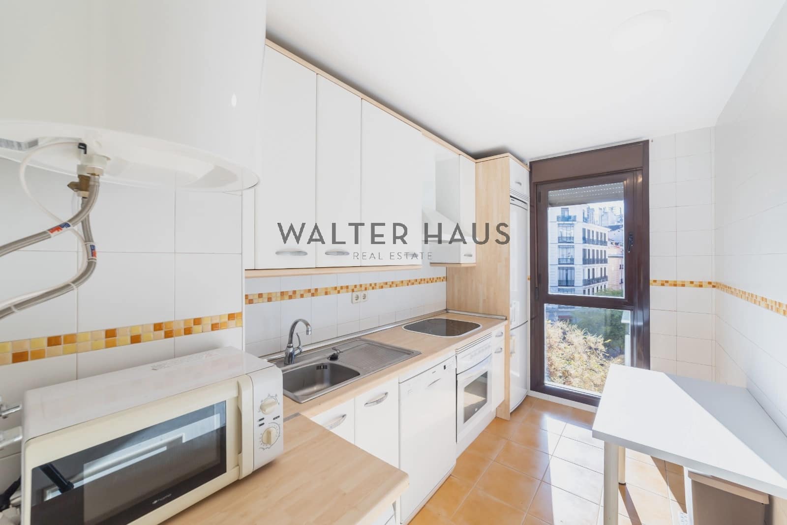 1 bedroom Flat for sale in Madrid city - € 690,000 (Ref: 9436488)