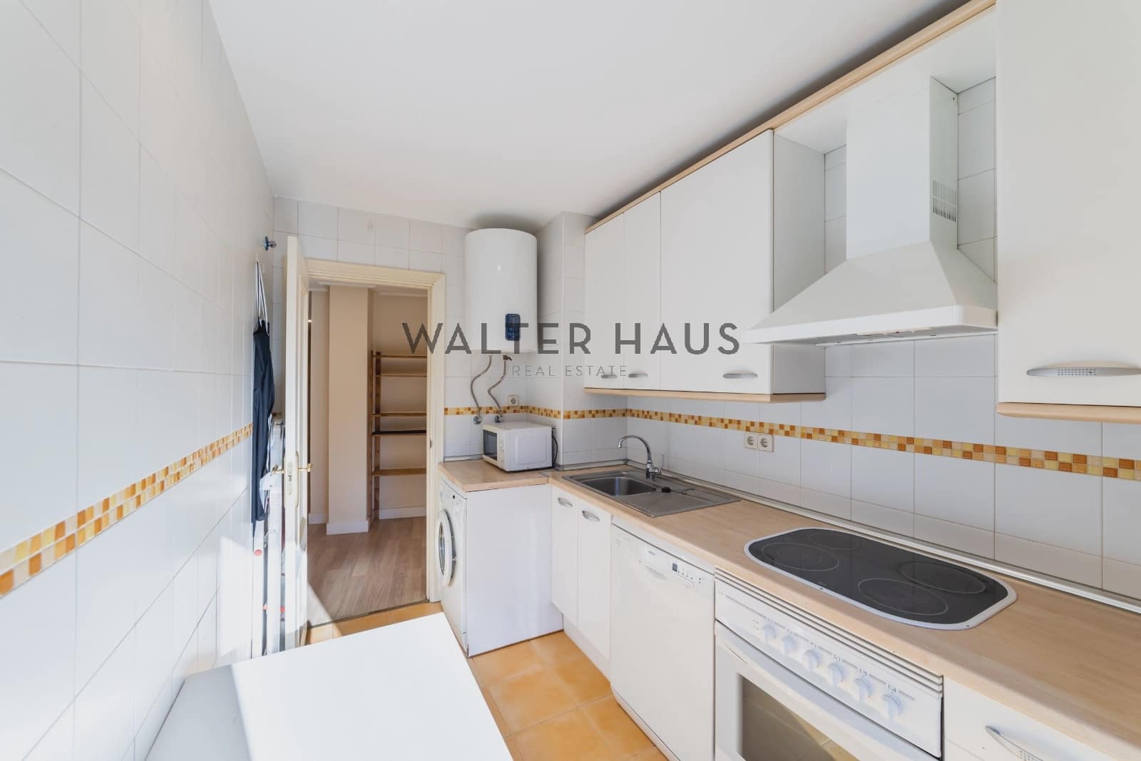 1 bedroom Flat for sale in Madrid city - € 690,000 (Ref: 9436488)