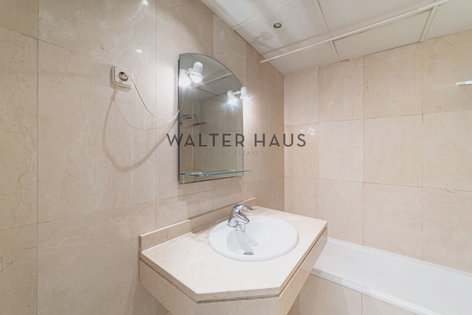 1 bedroom Flat for sale in Madrid city - € 690,000 (Ref: 9436488)