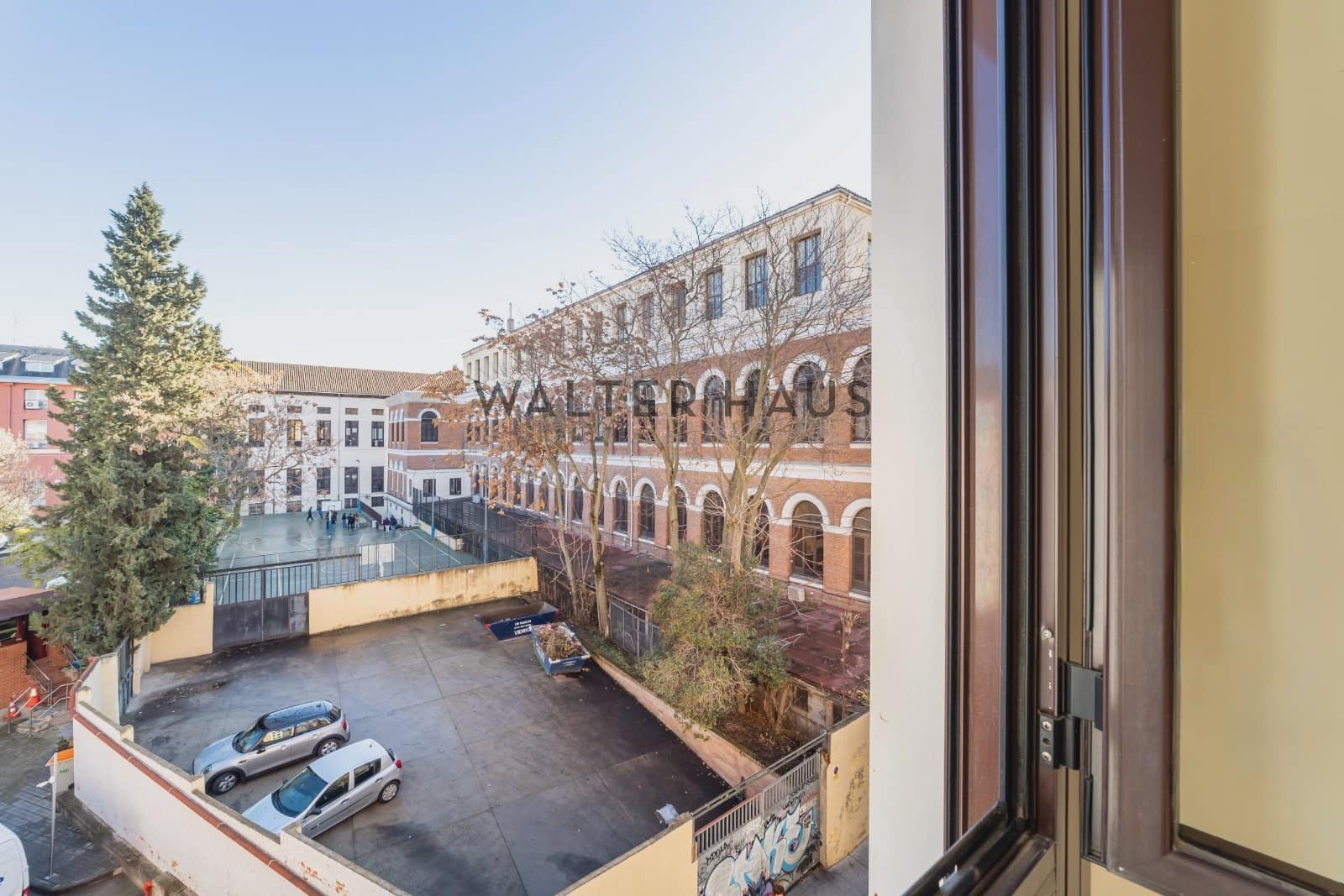 1 bedroom Flat for sale in Madrid city - € 690,000 (Ref: 9436488)