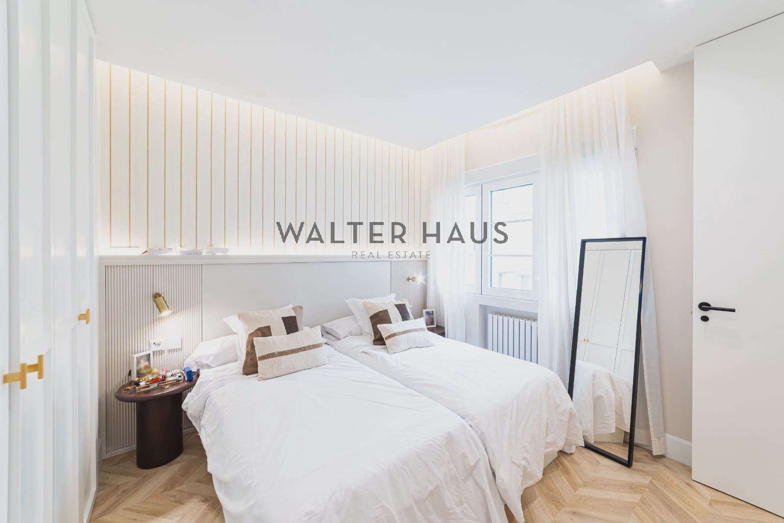 4 bedroom Flat for sale in Madrid city - € 2,950,000 (Ref: 9438267)