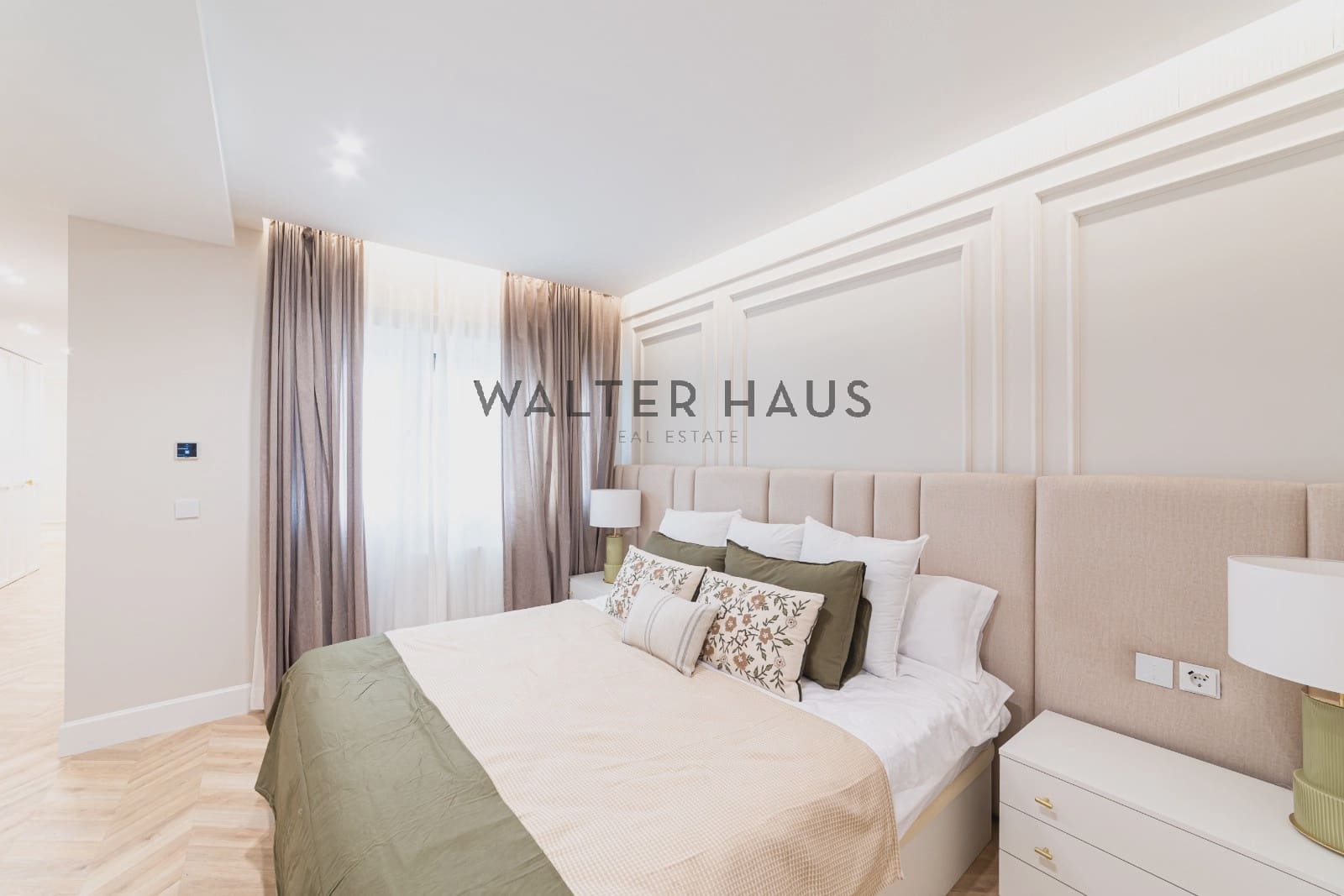 4 bedroom Flat for sale in Madrid city - € 2,950,000 (Ref: 9438267)