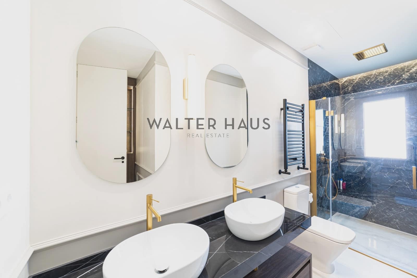 4 bedroom Flat for sale in Madrid city - € 2,950,000 (Ref: 9438267)