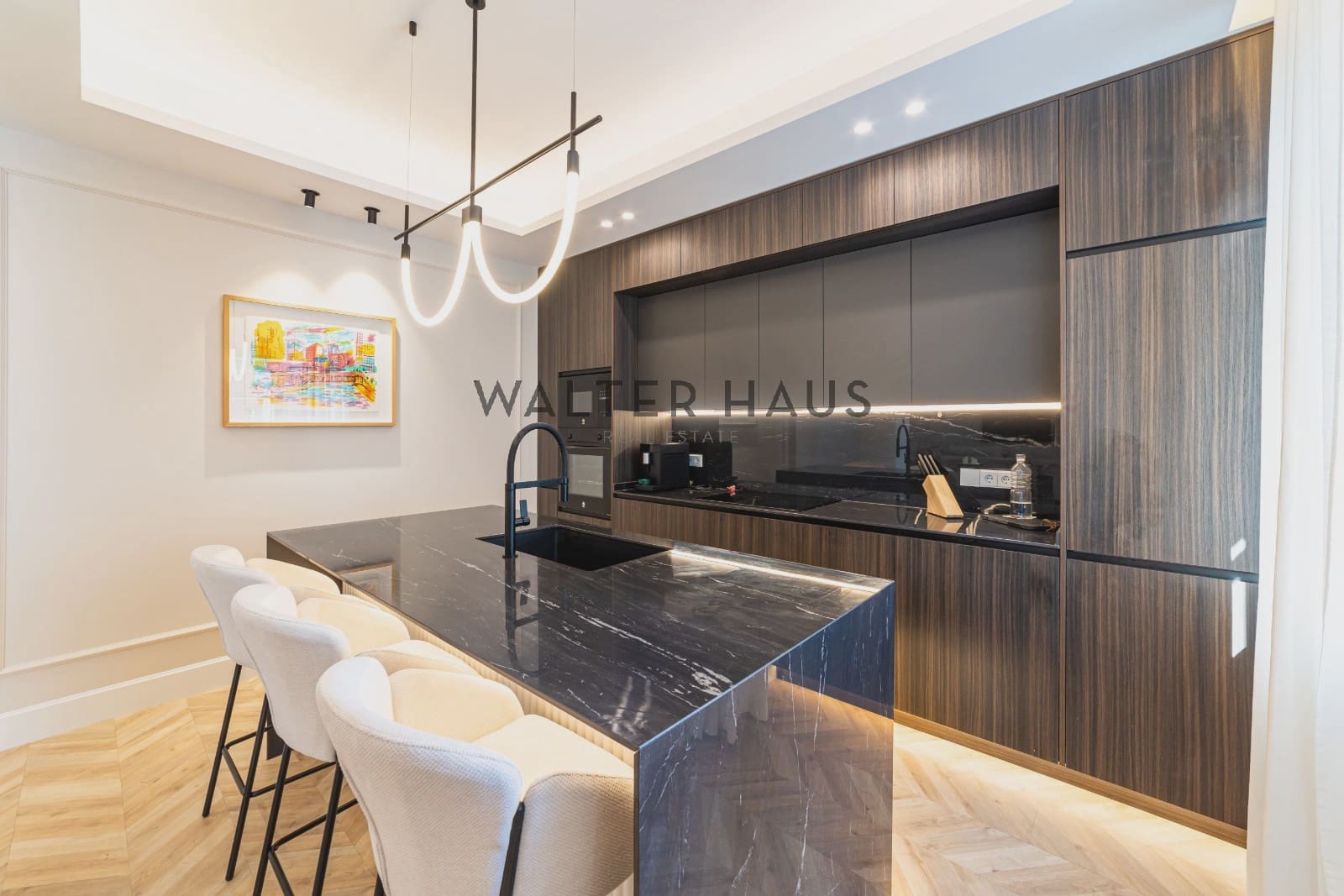 4 bedroom Flat for sale in Madrid city - € 2,950,000 (Ref: 9438267)