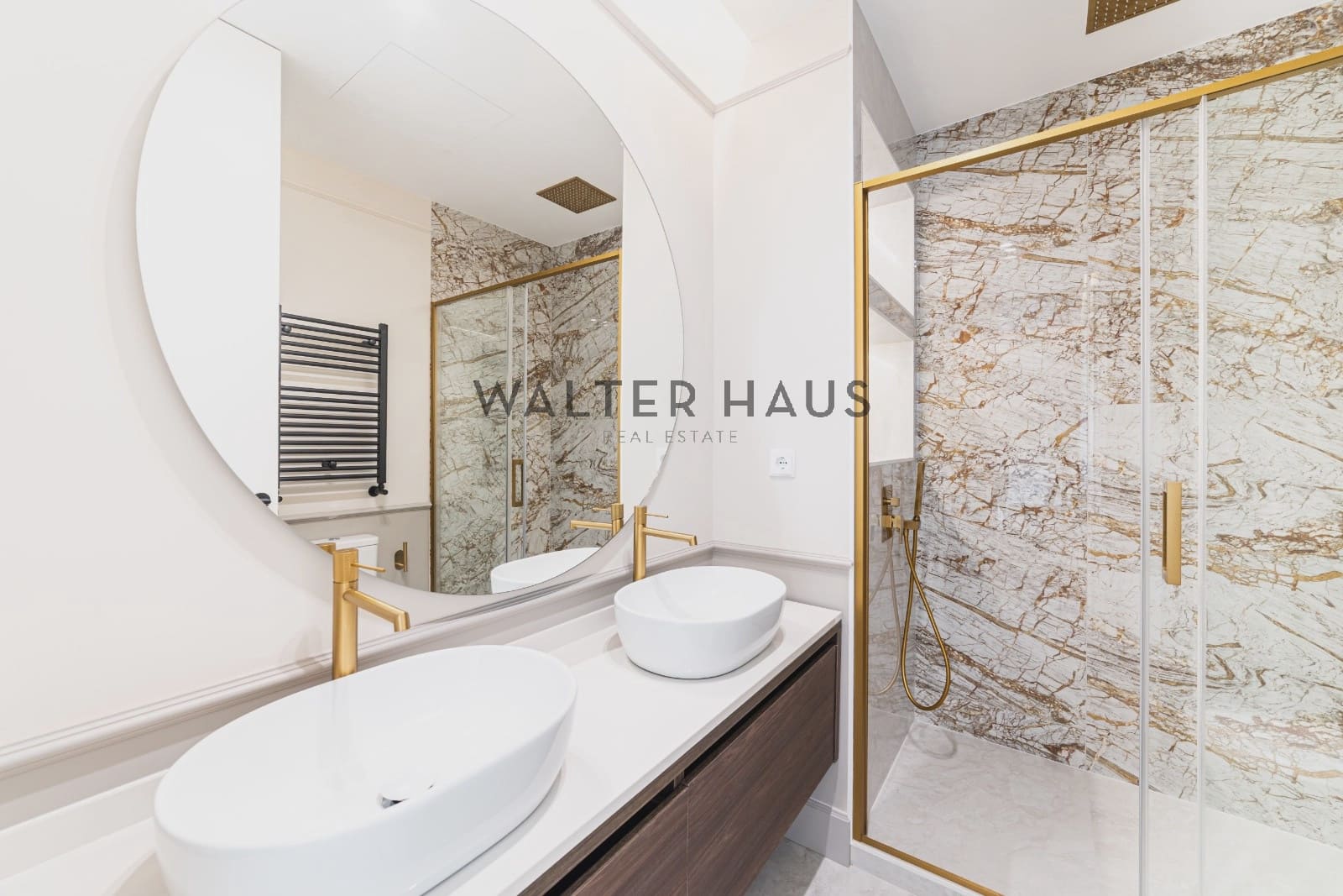 4 bedroom Flat for sale in Madrid city - € 2,950,000 (Ref: 9438267)