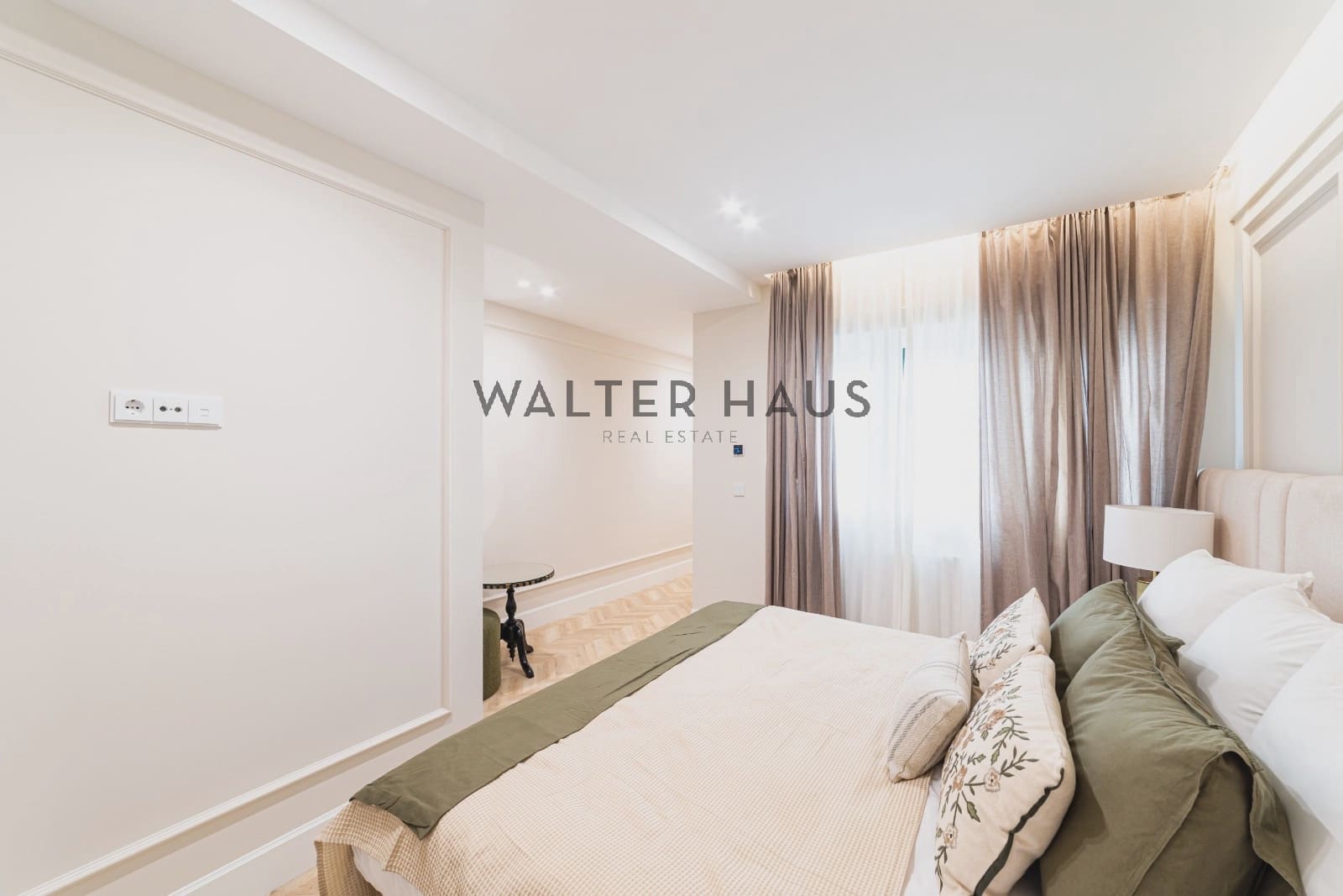 4 bedroom Flat for sale in Madrid city - € 2,950,000 (Ref: 9438267)