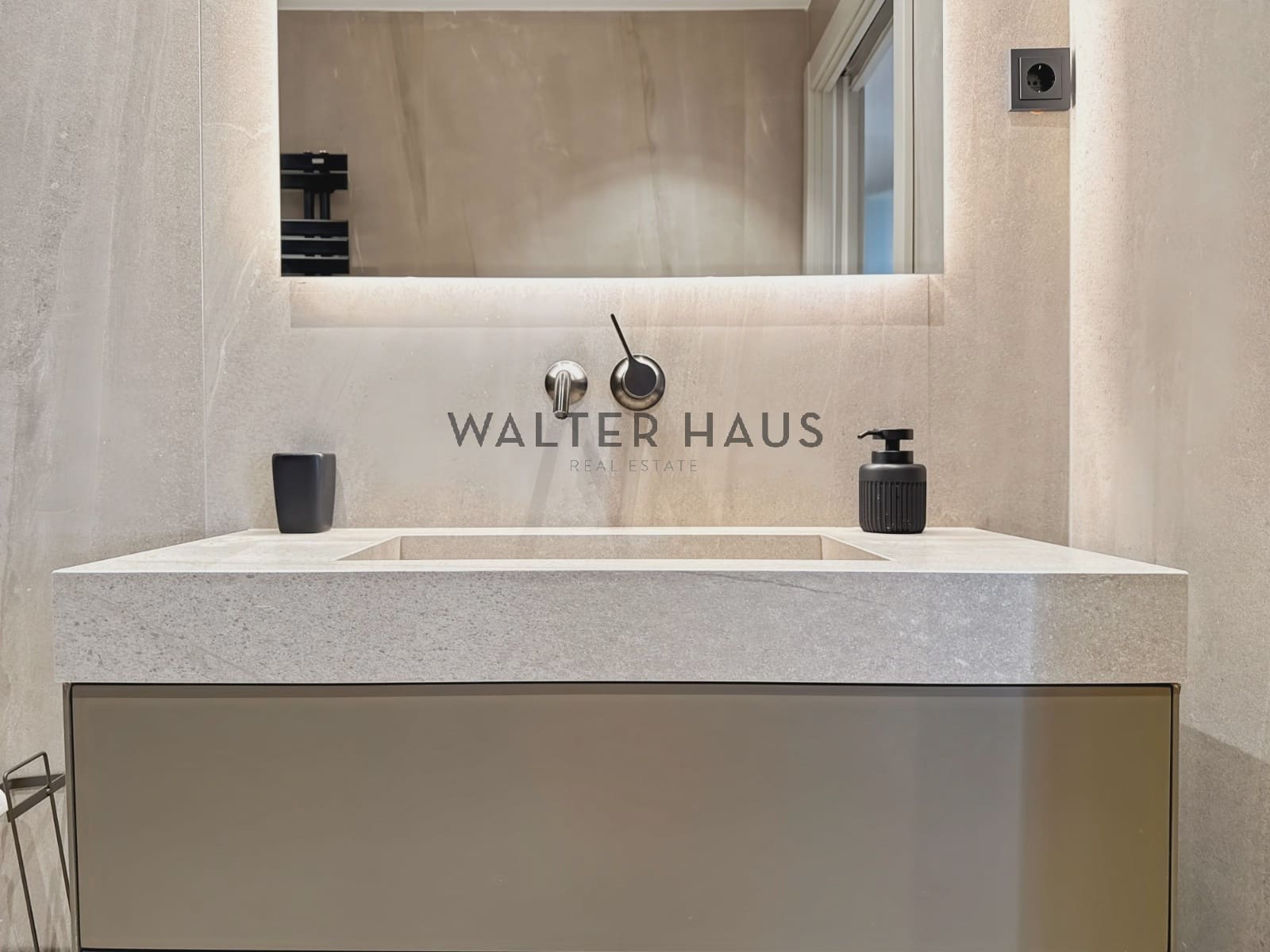 2 bedroom Flat for rent in Barcelona city - € 3,022 (Ref: 9438268)