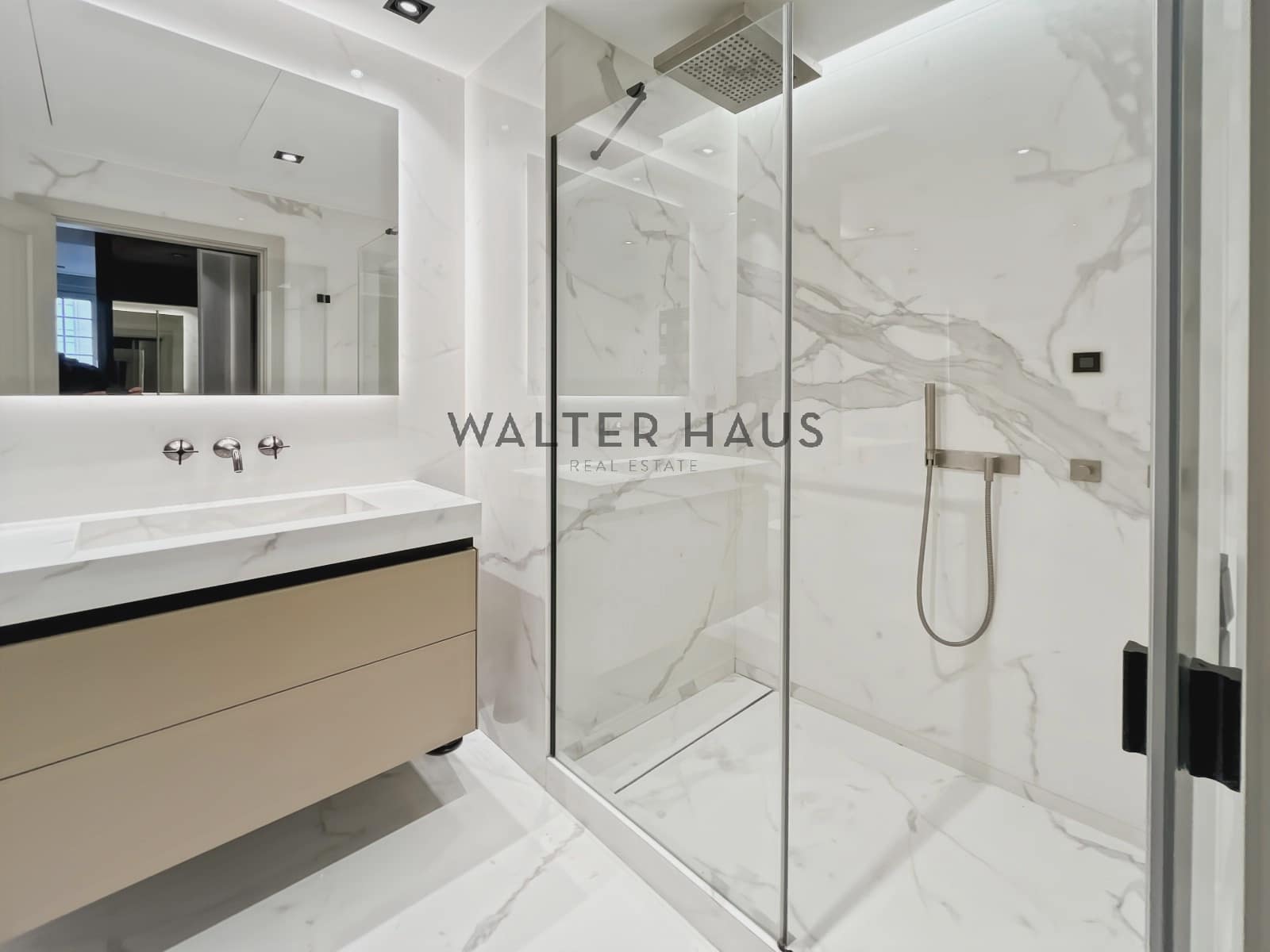 2 bedroom Flat for rent in Barcelona city - € 3,224 (Ref: 9438268)