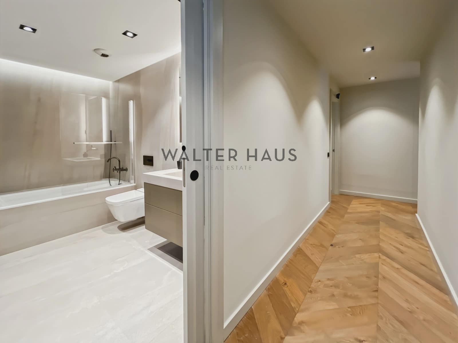 2 bedroom Flat for rent in Barcelona city - € 3,224 (Ref: 9438268)