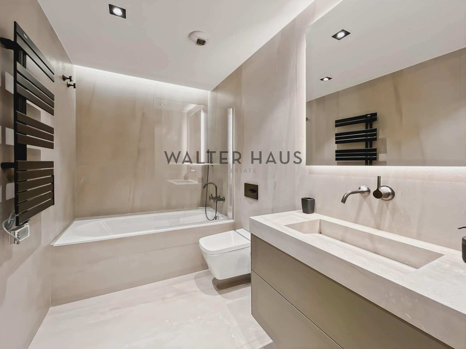 2 bedroom Flat for rent in Barcelona city - € 3,224 (Ref: 9438268)