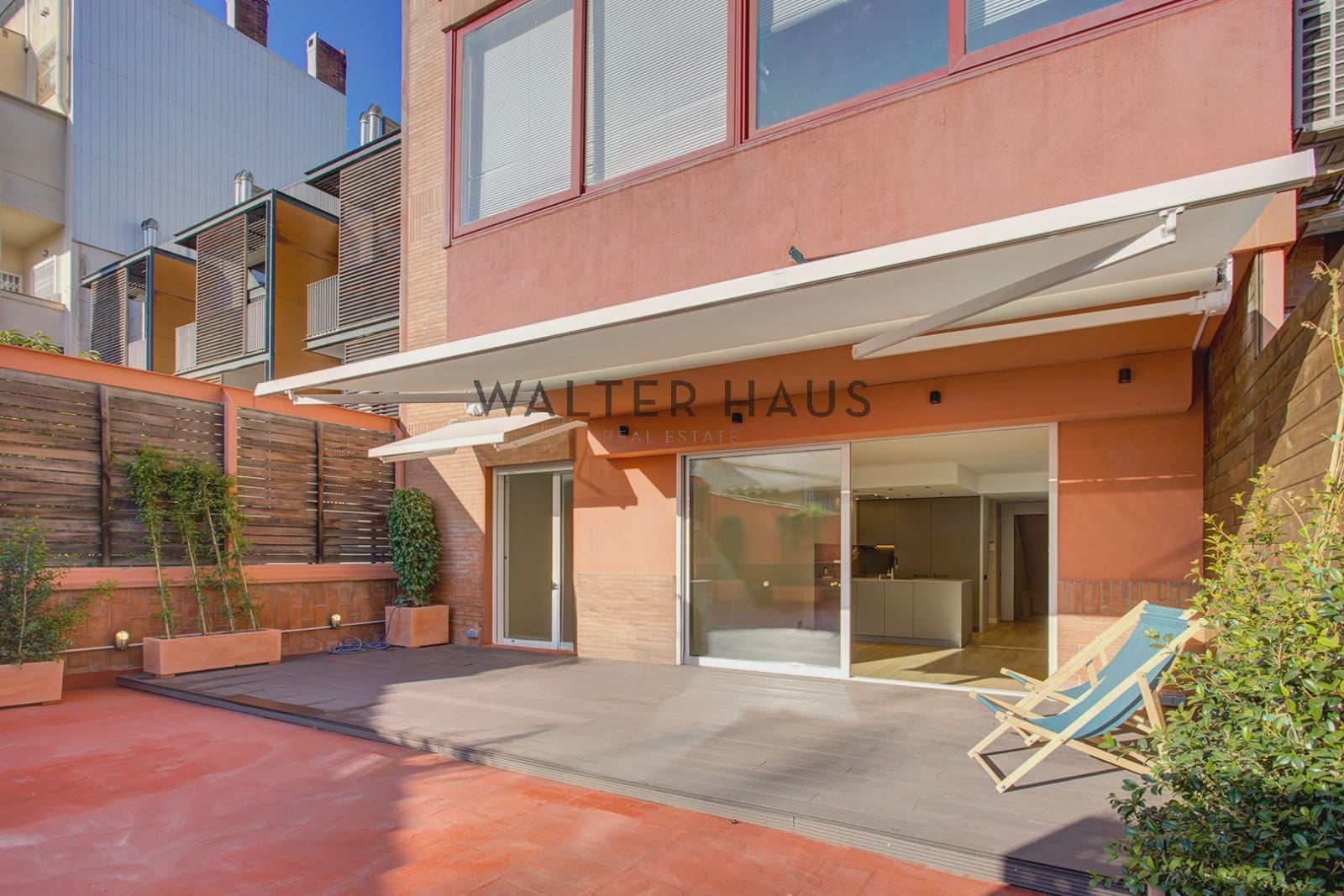 3 bedroom Flat for sale in Barcelona city - € 995,000 (Ref: 9448446)