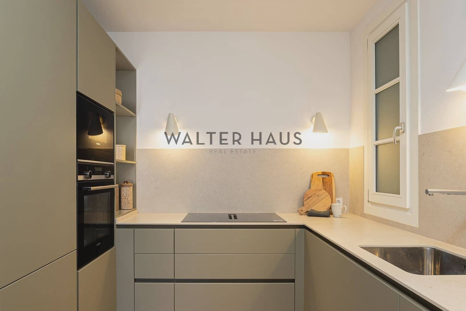 2 bedroom Flat for sale in Barcelona city - € 795,000 (Ref: 9449873)