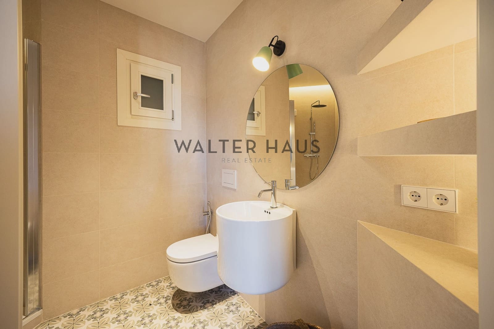 2 bedroom Flat for sale in Barcelona city - € 795,000 (Ref: 9449873)