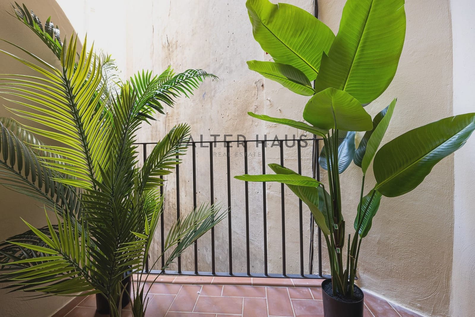 2 bedroom Flat for sale in Barcelona city - € 795,000 (Ref: 9449873)