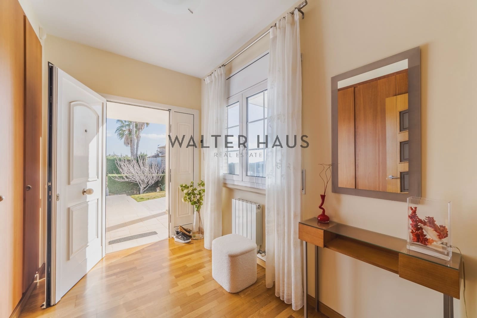 4 bedroom Villa for sale in Platja d'Aro with pool - € 1,250,000 (Ref: 9454864)