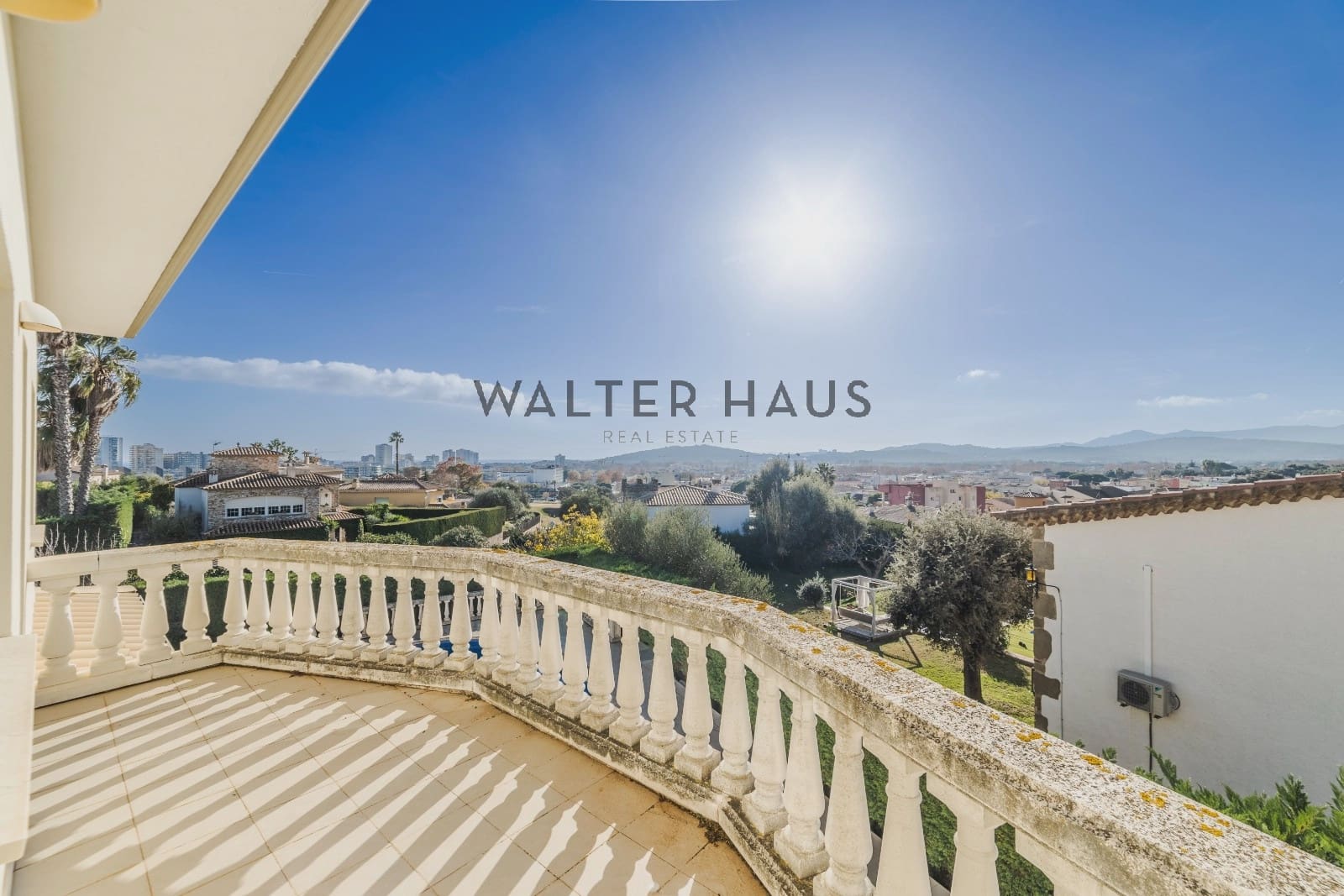 4 bedroom Villa for sale in Platja d'Aro with pool - € 1,250,000 (Ref: 9454864)