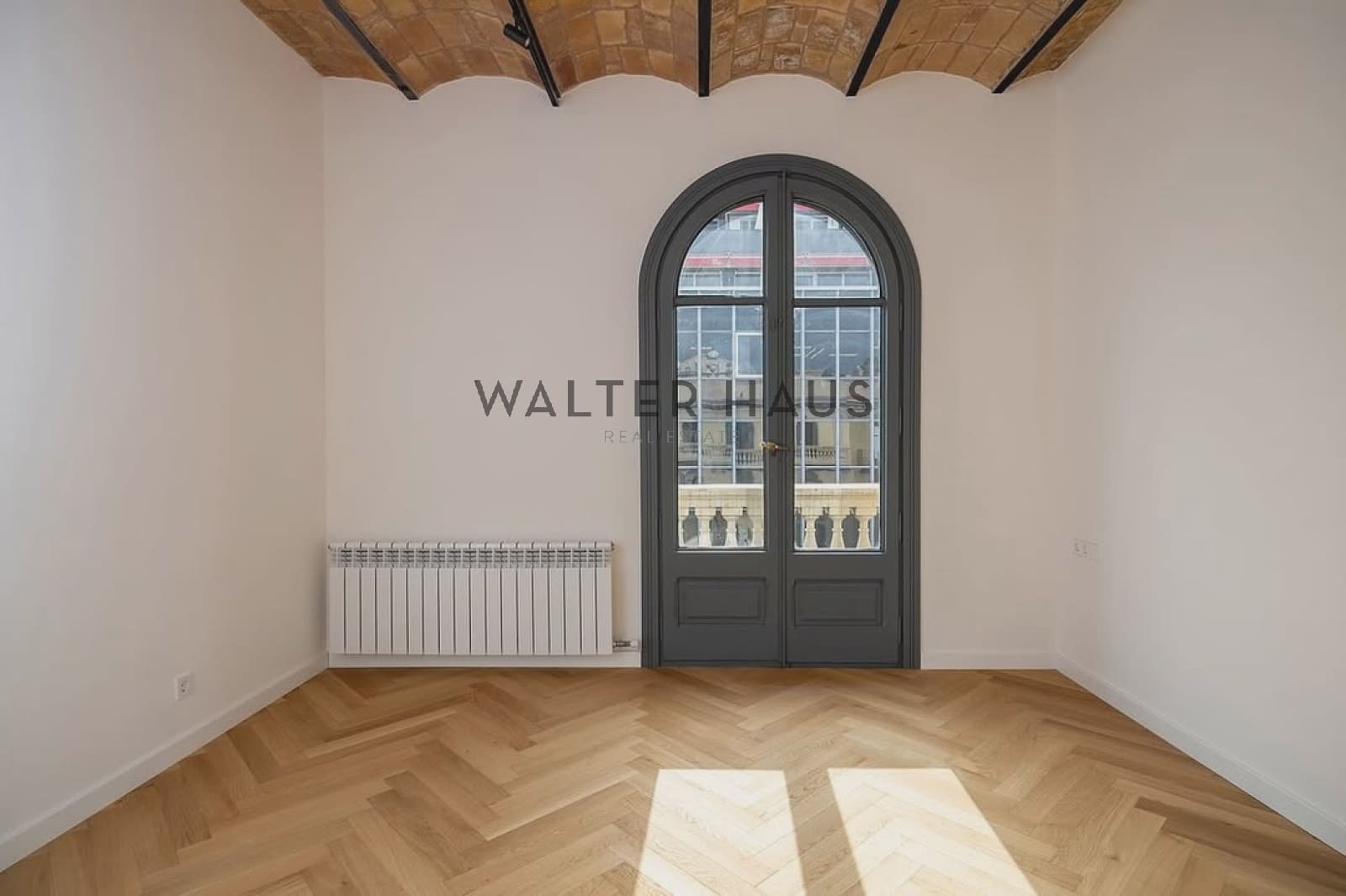 Piso de 4 habitaciones en Barcelona ciudad en venta - 2.195.000 € (Ref: 9462837)