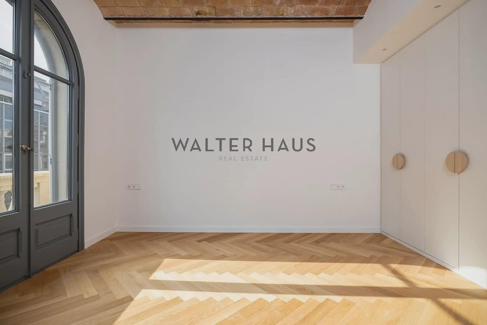 Piso de 4 habitaciones en Barcelona ciudad en venta - 2.195.000 € (Ref: 9462837)