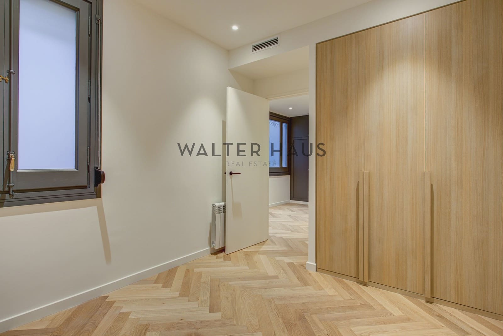 4 bedroom Flat for sale in Barcelona city - € 2,195,000 (Ref: 9462837)