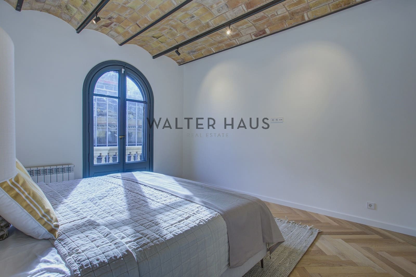 4 bedroom Flat for sale in Barcelona city - € 2,195,000 (Ref: 9462837)