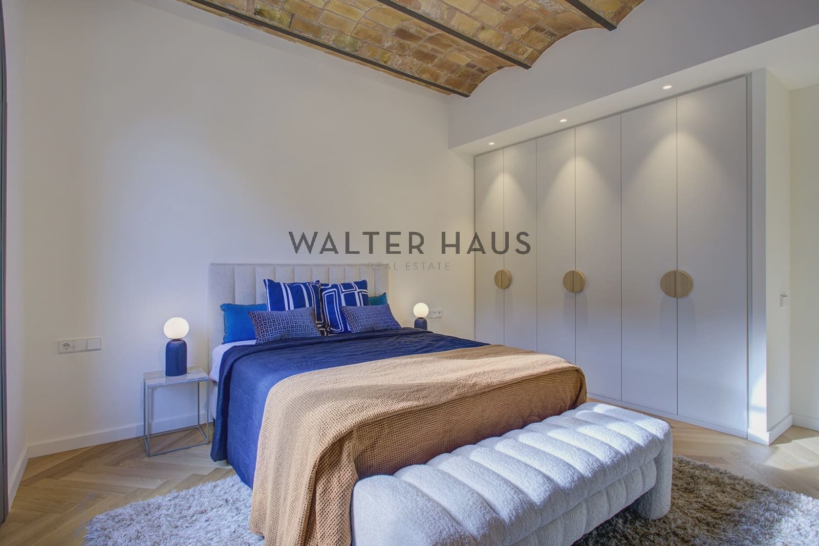 4 bedroom Flat for sale in Barcelona city - € 2,195,000 (Ref: 9462837)