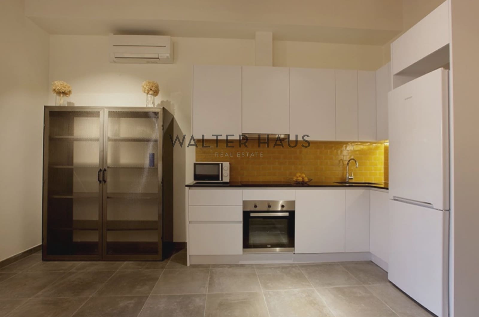 2 quarto Apartamento para arrendar em Barcelona cidade - 2 300 € (Ref: 9462940)