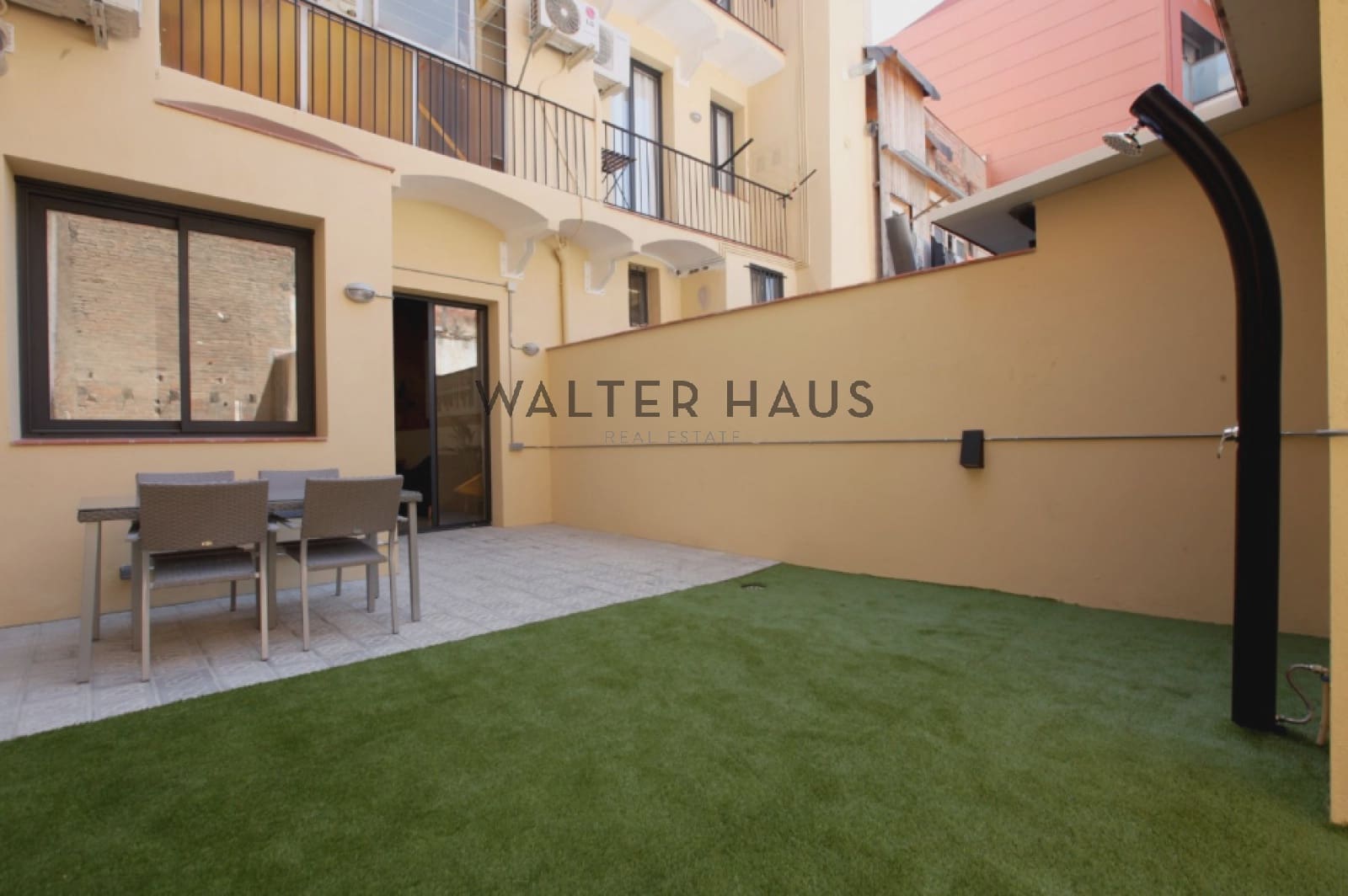 2 quarto Apartamento para arrendar em Barcelona cidade - 2 300 € (Ref: 9462940)