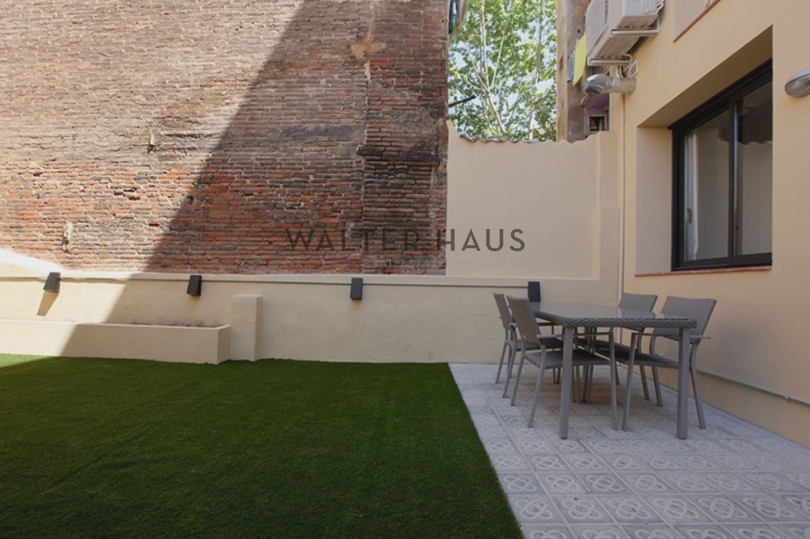 2 quarto Apartamento para arrendar em Barcelona cidade - 2 300 € (Ref: 9462940)